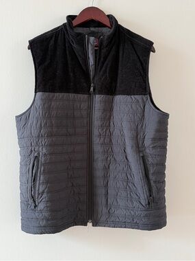 UNTUCKit Men’s Black & Gray Quilted Full Zip Vest Size L